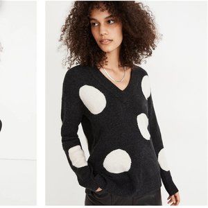 Dotted Bartlett V-Neck Pullover Sweater in Coziest Yarn Size XS